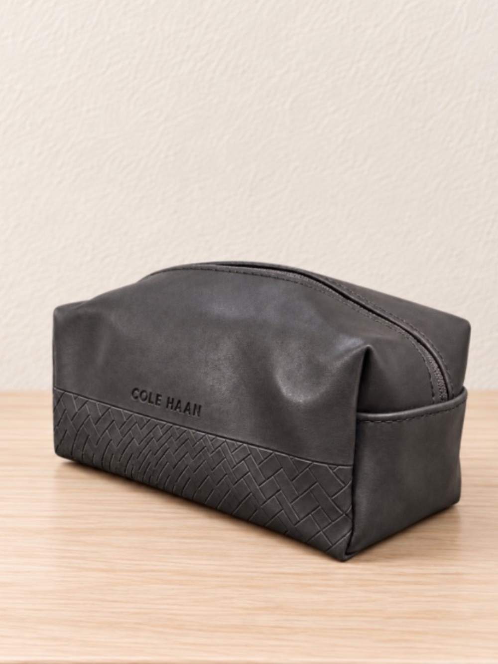 Cole Haan Dark Gray American Airlines Amenity Kit Toiletry Cosmetic Bag